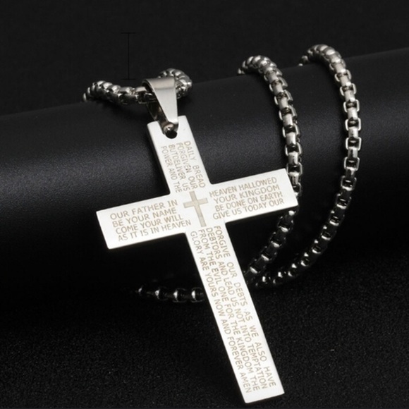 UNISEX BLACK NECKLACE WITH  CROSS PENDANT. - Picture 6 of 8